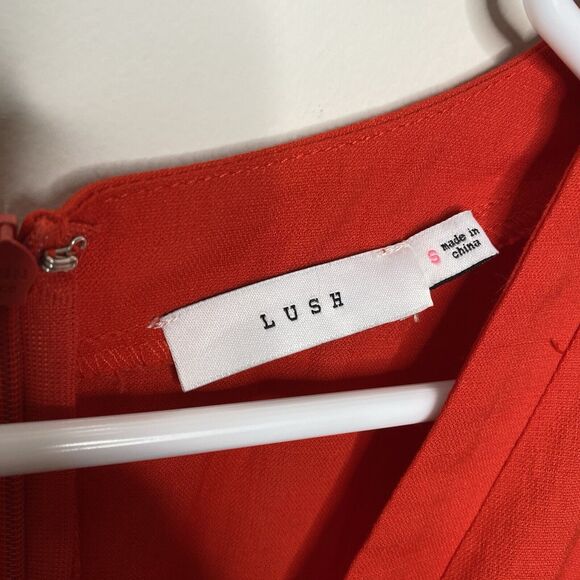 Lush V Neck  Red Short Cold Shoulder Dress Pockets Size Small Womens - Picture 4 of 7
